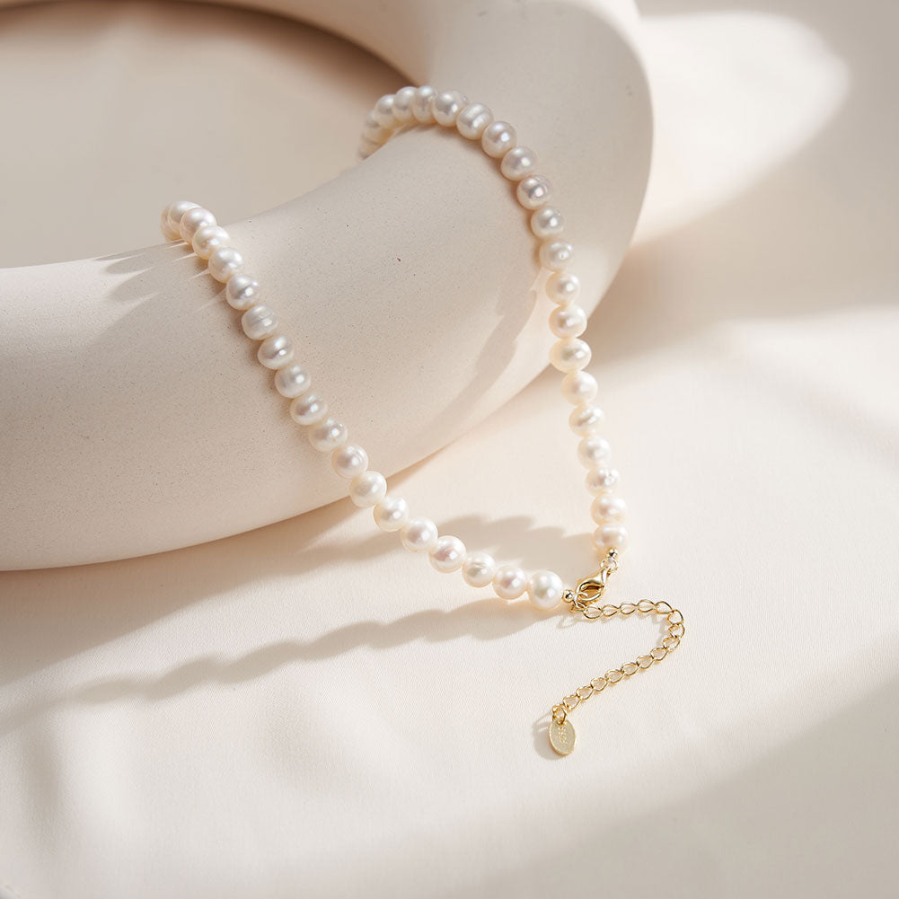 Majestic Pearl Necklace