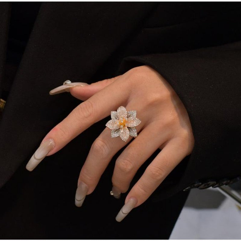 Araliya Flower Ring