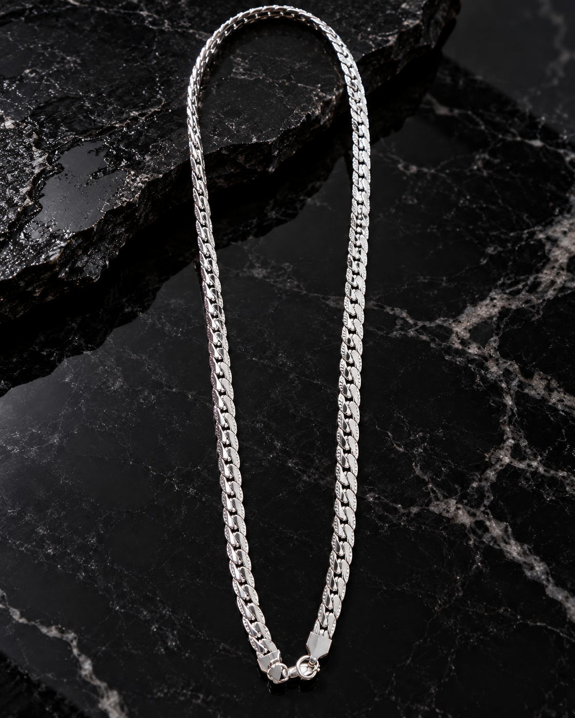 Edge Silver Chain